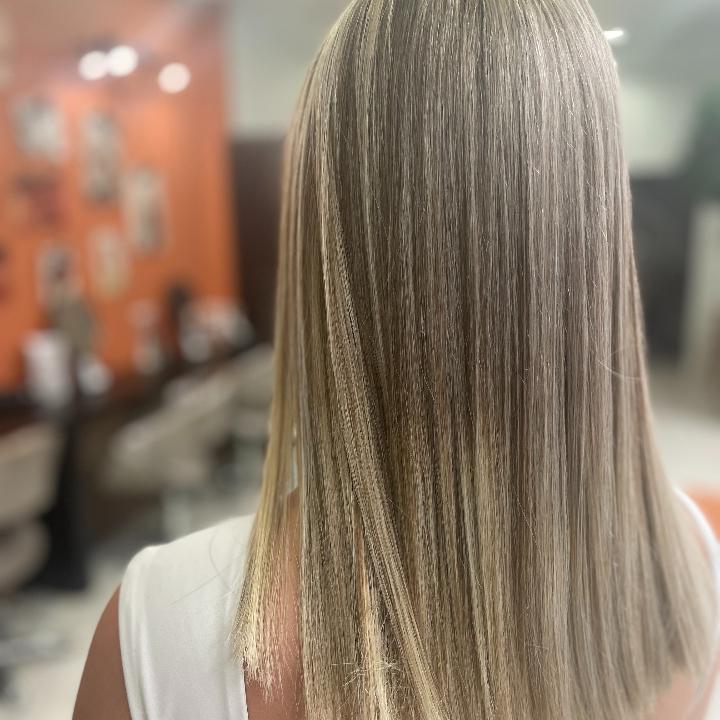 BALAYAGE LUMIERE ET SHINE EFFECT